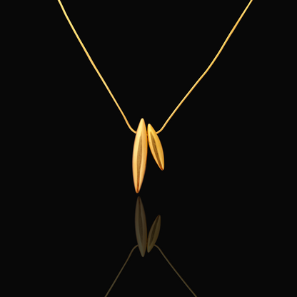 Elora Dual Leaf Pendant – Elegant Gold Shine