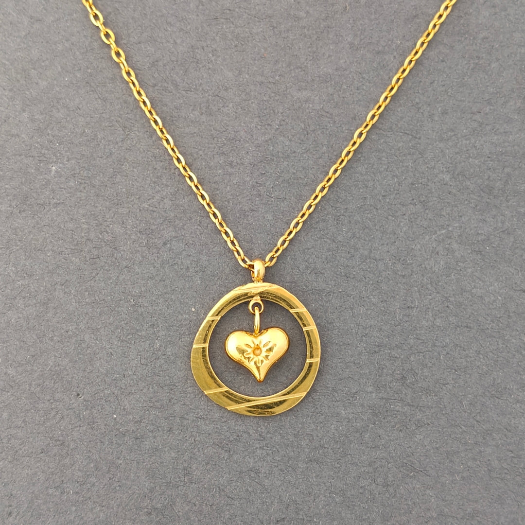 Eternal Heart Circle Pendant