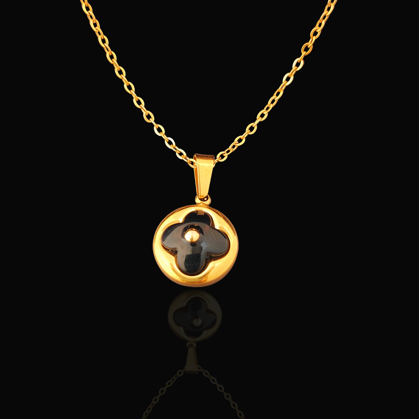 Starlit Shell Pearl Necklace